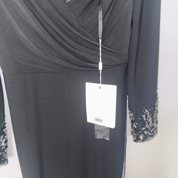 Mac Duggal #55712 - Embellished Long Sleeve Evening Gown-Black-Size 4 - Picture 8 of 9